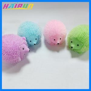 동물 짜기 공 핀치 재미 있은 귀여운 인형 장난감 뾰족한 공 장난감 반짝이 감각 Fidget 장난감 성인 장난