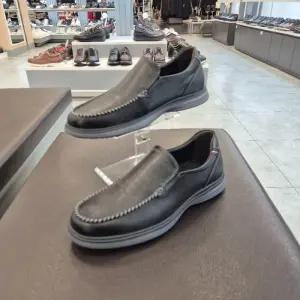 엘칸토 HC11 소가죽 남성화 초경량 세미케주얼 슬립온  V0X6U4T3915