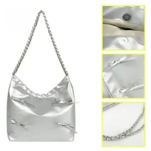 [패션] 체인 스트랩 리본 장식 조리 숄더백 여성 데일리 크로스백