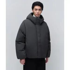 무신사스탠다드 미니멀 후디드 다운 숏 패딩 재킷 다크 그레이 1630688