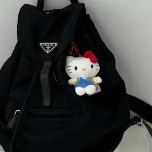 [셀러허브]산리오 키티 헬로키티 별 인형 가방 백꾸 키링 [정품 굿즈 미니 캐릭터 백팩 (S33675427)