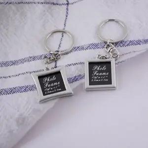 [셀러허브]커플 고리 키링 선물 사진 홀더 포토 포카 프레임 액자 카드 (S41104351)