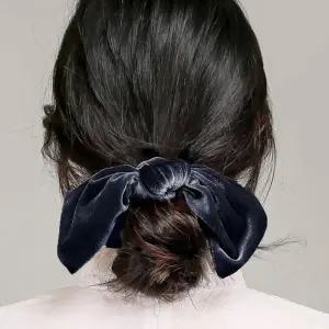 [셀러허브]곱창밴드 엔젤슈슈 매듭 리본 네이비 머리끈 벨벳 (S37696429)