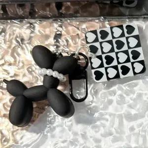 [셀러허브]트렌디 블랙 네모 강아지 키링 여성 키홀더 데일리 (S43407064)