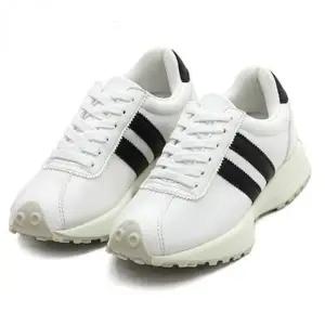 캐주얼 운동화 학생 슈즈 발편한 여성용