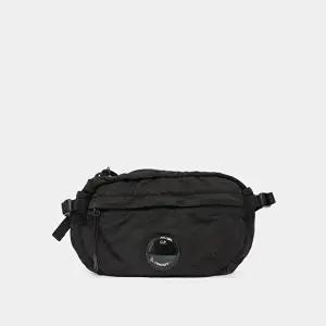 [CP COMPANY]CP컴퍼니 26SS 렌즈와펜 나일론B 크로스 남성 바디백 RCCMAC734A 005269G 999