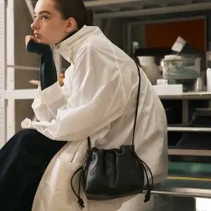 [조이그라이슨](강남점) 토브 크로스바디 LW5AA4560_10