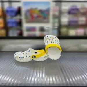 [크록스]아동 바야 시즈널 프린트 클로그 키즈 209728-94S