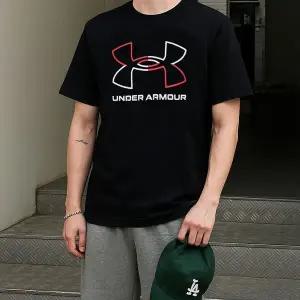 [하프클럽/] UA 파운데이션 그래픽 남성 반팔티 블랙 1382915-001