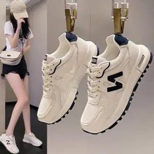 [셀러허브]3월 14일 이후 순차적 발송 여성 Z 트래킹 통풍 러닝화 2color (S41008435)