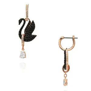 [스와로브스키] 5678047 Swan 스완 블랙 후프 드롭 귀걸이