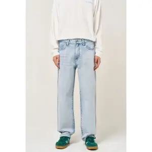 [롯데백화점]플랙 남성 테이퍼드 핏 MILAN M21 LIGHT WSHD(PJTH5MLM215)