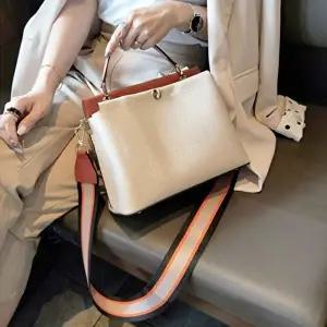 여성토트백 천연 소가죽 토트백 배색 숄더 스트랩 30대 핸드백