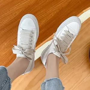 경량 은은한 펄 스니커즈 베이직 단화 끈 포인트 여성운동화 여자스니커즈