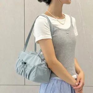 여성 4컬러 스트랩 밴딩 포켓 나일론 가벼운 숄더백 여성숄더백 예쁜숄더백 튼튼한숄더백