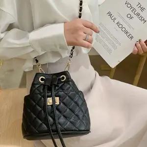 퀼팅 다이아몬드 미니 복조리백 여자 크로스백 숄더백 NpC6+8KeS