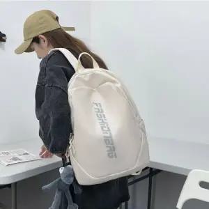 캐주얼 백팩 중학생 고등학생 대학생 책가방