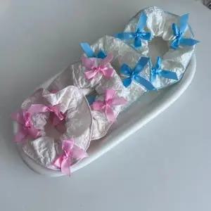 [셀러허브]핑크 블루 러블리 사계절 리본 헤어곱창 머리끈 곱창 심플 베이직 기본 머리끈 (S41723736)