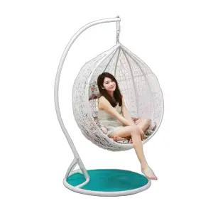 야외 야외테라스 벤치 흔들 카페 원목 그네 테라스