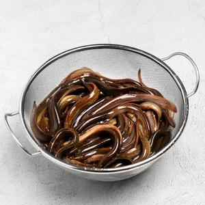 박석준님의 깨끗한 지하수로 양식한 국내산 활 미꾸라지 1kg 추어탕 보양식