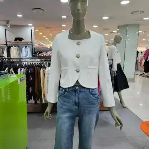 시슬리/애플아울렛/실비아 스퀘어넥 숏 자켓 SAJK34331