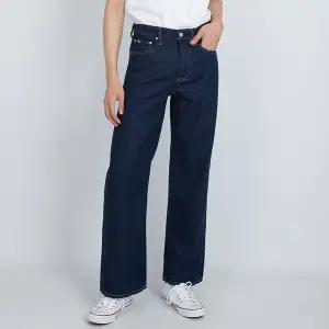 [Calvin Klein]캘빈클라인 남성 청바지 90`S 스트레이트 세미 와이드 다크블루 J324212