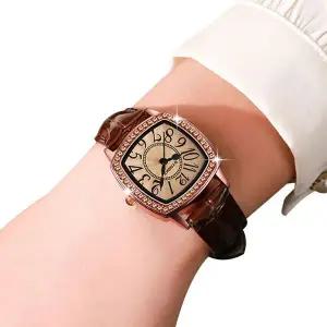 스몰 다이얼 엣지 스타일리쉬 아날로그 초 손목 시계 사각시계