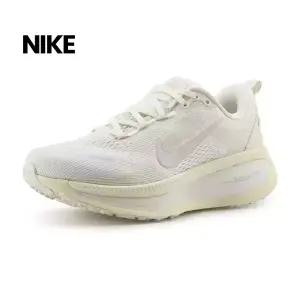 나이키 런닝화 우먼즈 보메로 18 (HM6804-110)