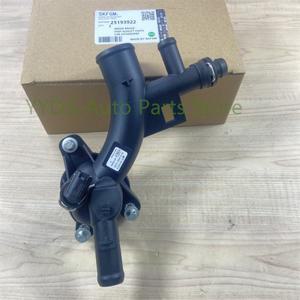 쉐보레 크루즈 소닉 뷰익 앙코르 1.4L 엔진 냉각수 온도 조절기 하우징 25193922 55565334