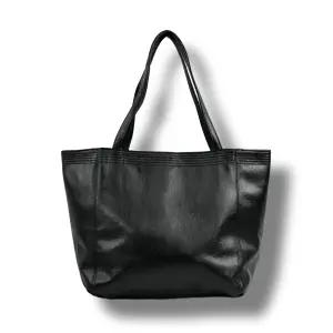 피케이엠 레더 토트백