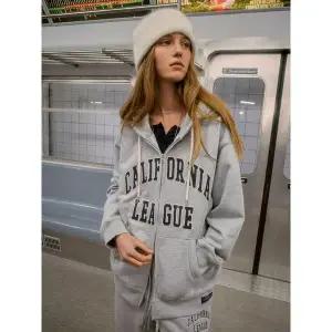 [후아유](센텀시티점)시그니처 패치 후드 집업 / WHMZG1111U