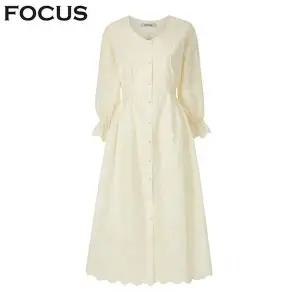 [포커스]플라워 자수 스모크 밴딩 원피스_VFI6S1OP3121