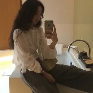 [메이비베이비] Apple Pie Blouse