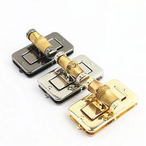 1개 가방용 턴락 천연 대나무 트위스트 잠금 장치 클라스프 버클 여성 핸드백 파우치 부품 DIY 하드웨어 액