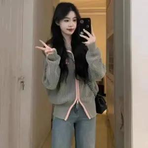 ( )간절기 초봄 배색 니트 집업 여성용 아우터 가디건 봄 데일리룩