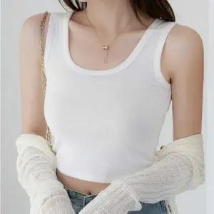 여자 이너 코디 민소매 탑 여름 데일리 나시 티셔츠