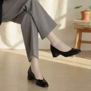 [다잇템] 여성 펌프스 사각토 중간힐 레더 빅사이즈