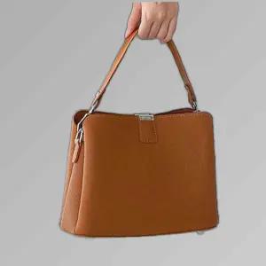 직장인 토트백 회사원 소가죽 크로스백 가방 데일리