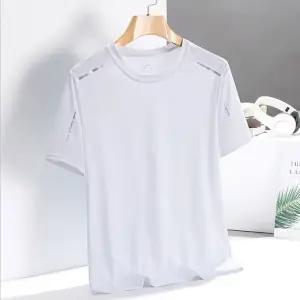 남자 여름 쿨 냉감 반팔 메쉬 통풍 쾌적한 티셔츠 쿨티 기능성티