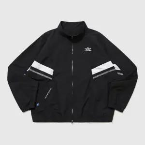 헤리티지 트랙 우븐 바람막이 자켓 BLACK UR121CJK13 BLK0