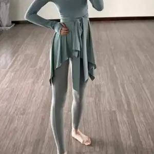 레깅스 커버업 스커트 밴딩 운동 슬림핏