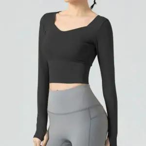 요가복 긴팔 크롭탑 티셔츠 여성 운동복 슬림핏