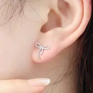 리본 귀걸이 패션귀걸이 여자귀걸이 실버귀걸이 WFG2B4L