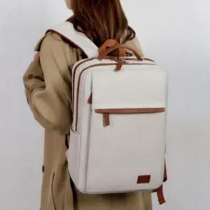 캐리어 충전포트 백팩 경량 노트북 가방