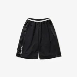 [갤러리아] [뉴에라키즈] 버뮤다 메쉬 숏 팬츠 블랙 (15132114)