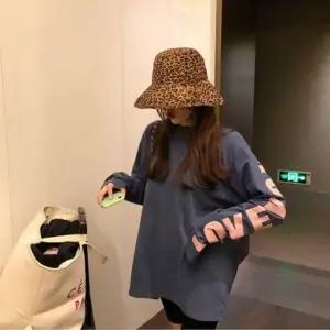 여유핏 여자 봄 가을 러블리 팔 레터링 긴팔티셔츠 봄티셔츠 여자 긴팔티 가을티셔츠