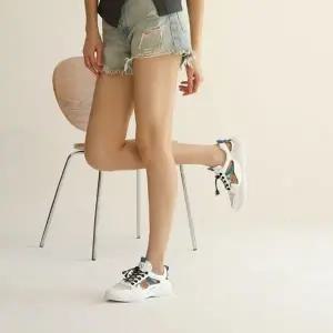 봄 트렌디 스니커즈 여름 스니커즈 트렌디 망사신발 봄신발 여름신발