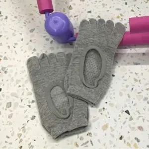 연그레이 발가락 ZF 홈트 양말 필라테스