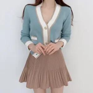 봄철 여성용 라이트 니트 가디건 2컬러 봄가디건 봄아우터 카디건 여성가디건 유니크 엄마등원룩