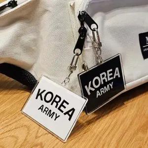 느낌상점 ROKA KOREA ARMY 로카 굿즈 효능 키링 백참 키링 가방